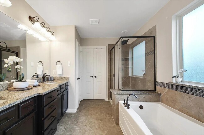 Building Photo - 28723 Baughman Ridge Dr