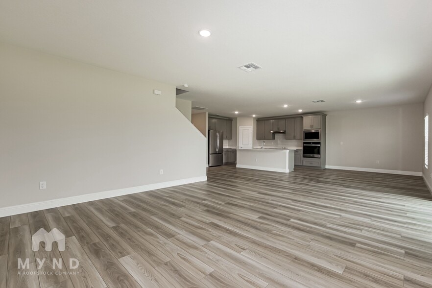Building Photo - 31713 Chateau Mnr Ln