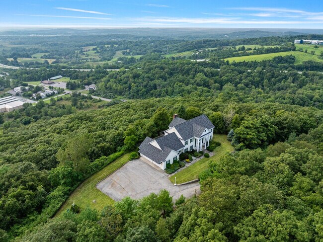 Building Photo - 321 Museum Village Rd