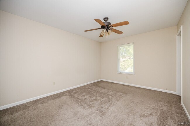 Building Photo - 2941 Park Valley Dr