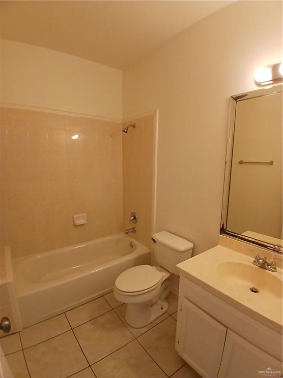 Building Photo - 128 San Jacinto St