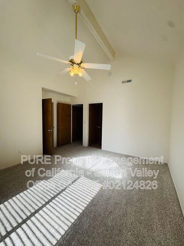 Building Photo - 113 Arabian Way