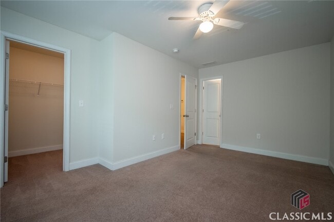 Building Photo - 1181 Binghampton Cir