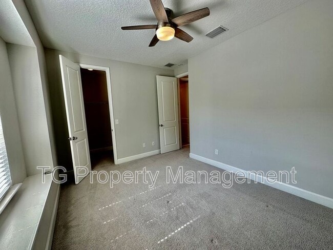 Building Photo - 11477 Surfline Ct
