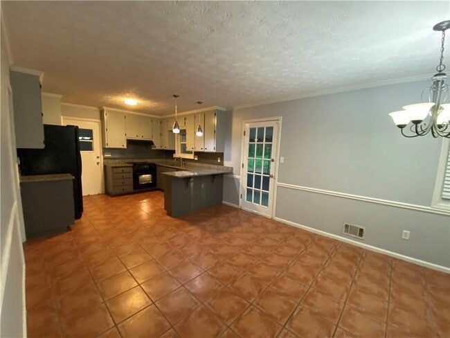 Building Photo - 4453 Old Mabry Pl