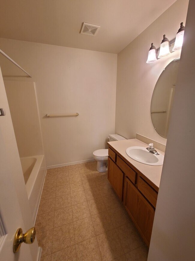 Building Photo - 4188 N Player Dr