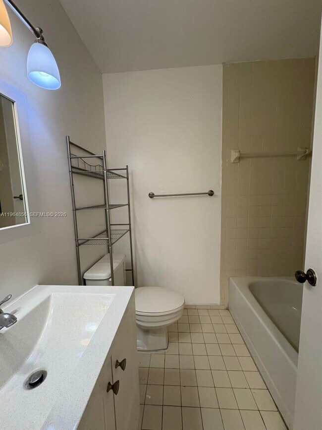 Building Photo - 7440 SW 153rd Ct