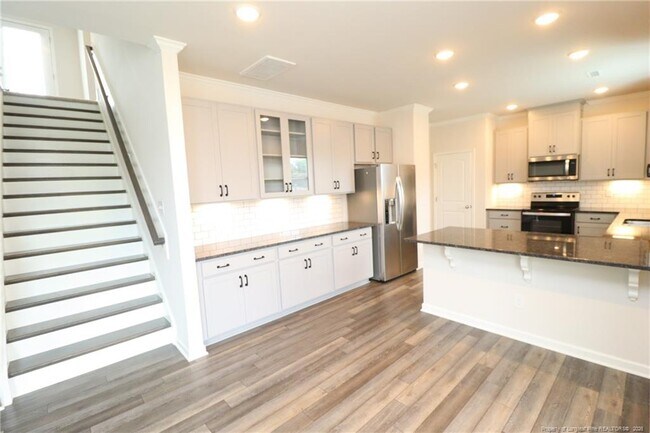 Building Photo - 114 Scoville Rd