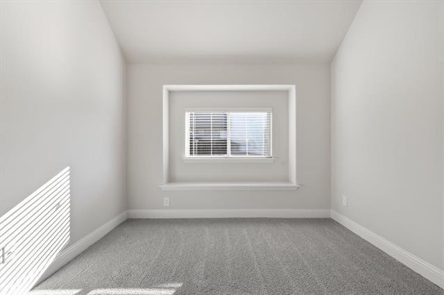 Building Photo - 513 Oleander Dr