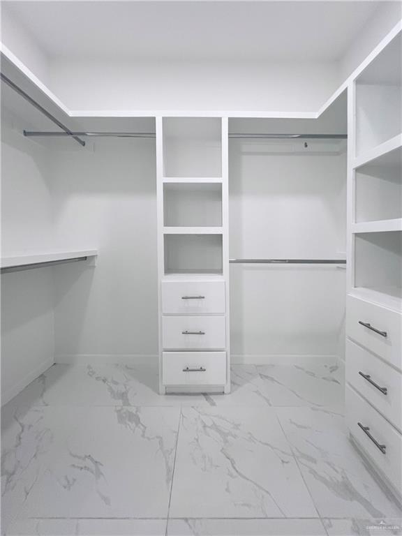 Building Photo - 31 E Kennedy Ave