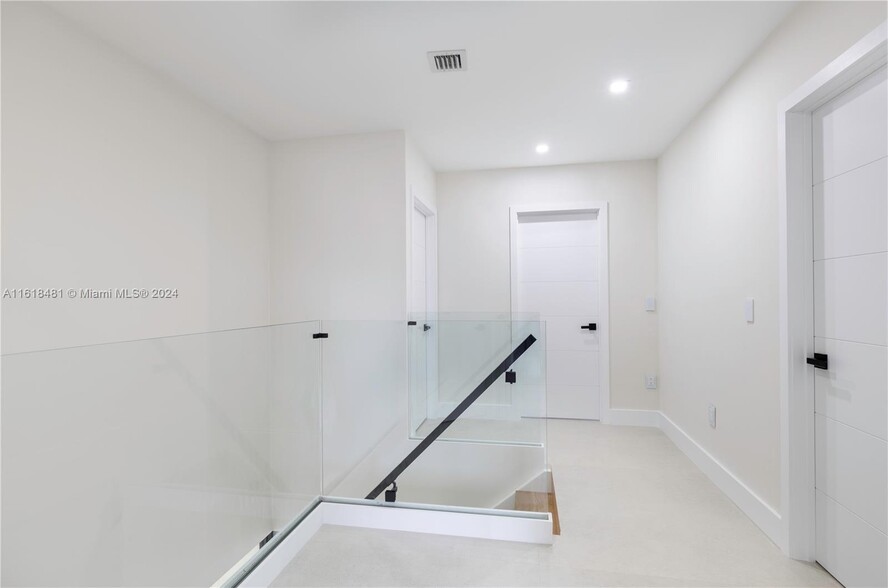 Building Photo - 8713 SW 214th St