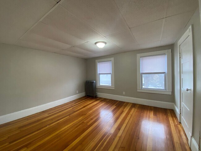 Building Photo - 41-43 Belmont Ave