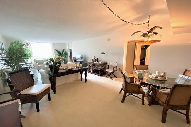 Building Photo - 3450 S Ocean Blvd