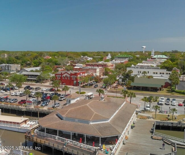 Building Photo - 85177 Floridian Dr