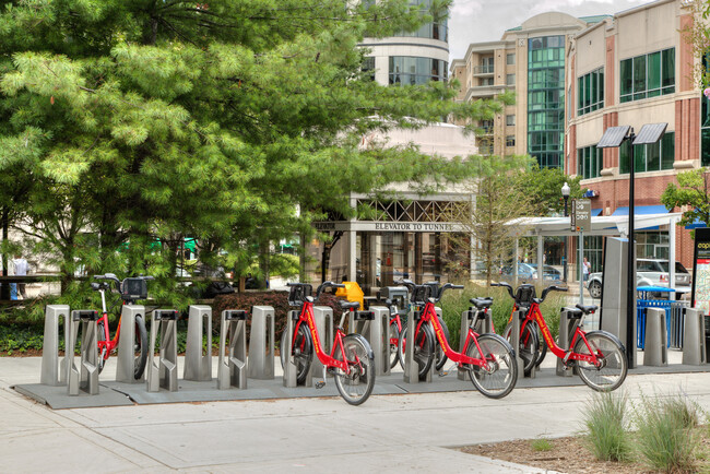 Bike share - 1829 Wilson Blvd