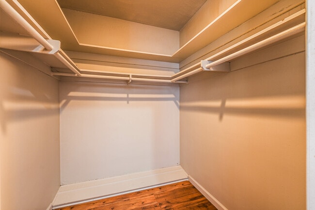 Building Photo - 20212 Valerio St