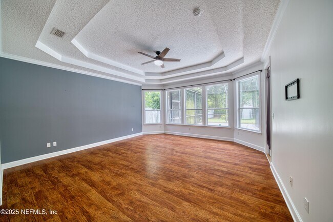 Building Photo - 1440 S Burgandy Trail