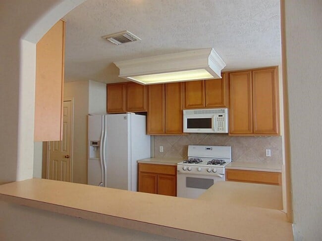 Building Photo - 11102 Creekline Meadow Ct