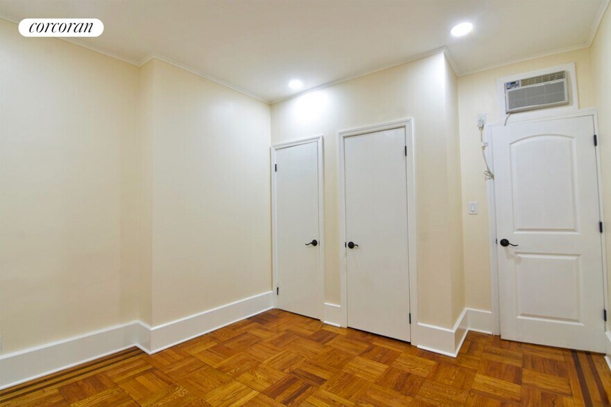 Building Photo - 725 Ocean Pkwy
