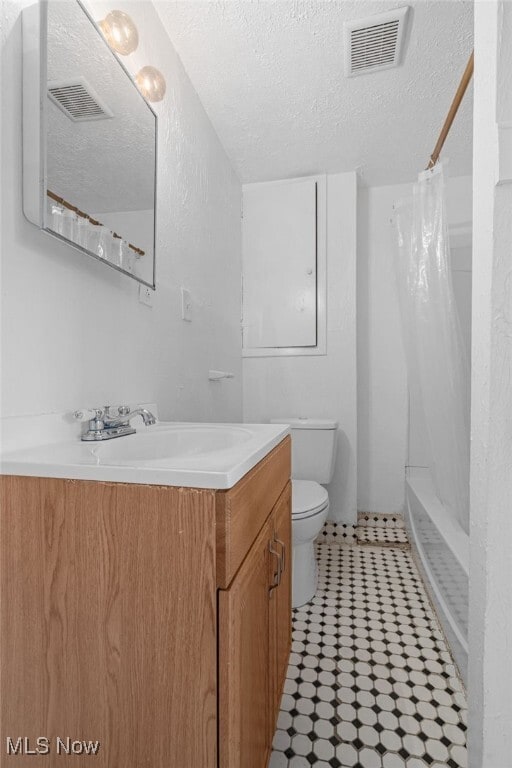 Building Photo - 4571 W 157th St