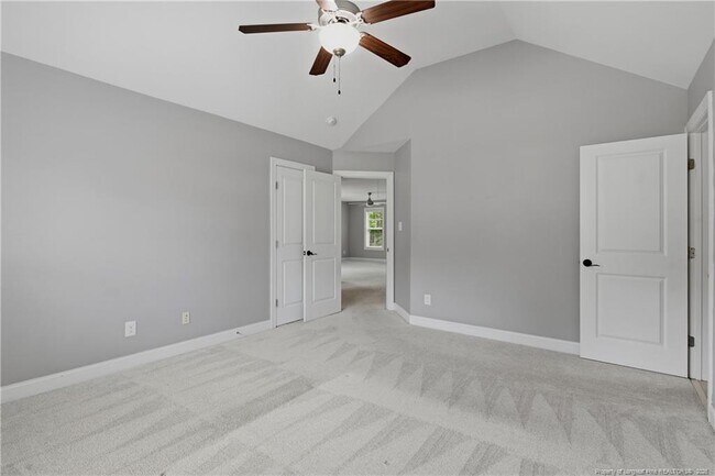 Building Photo - 138 Valley Pines Cir