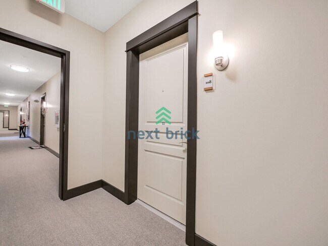 Building Photo - Beautiful 2 Bed 2 Bath for Rent with desig...