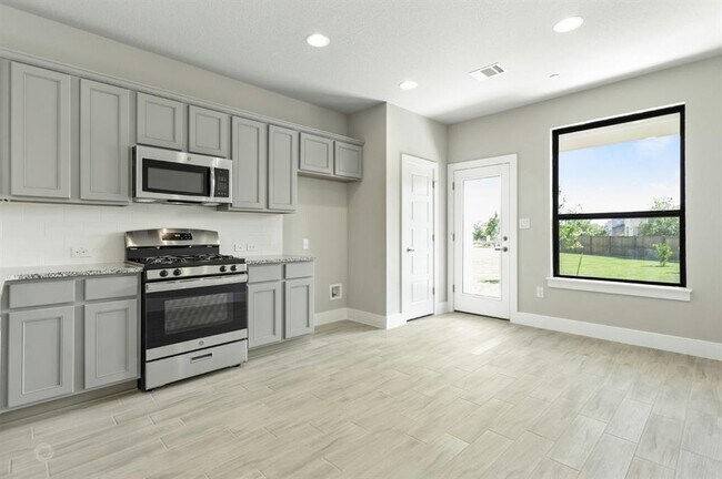 Building Photo - 12314 Maypole Bend