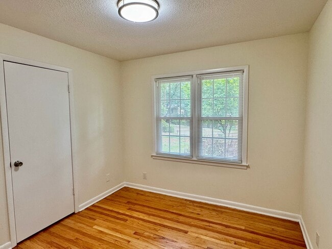 Building Photo - Charming 3-Bedroom Home with Oversized Patio