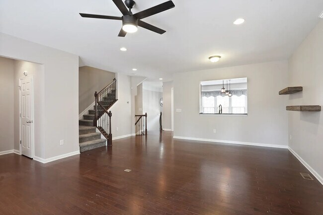 Building Photo - 5113 Kempsford Ct