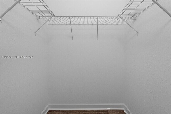 Building Photo - 2619 SE 11th St