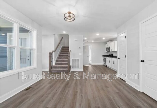 Building Photo - 64 W High St