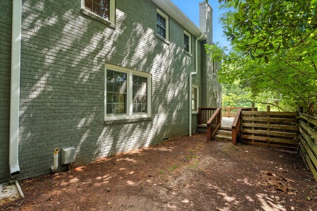 Building Photo - 1106 Garner Rd