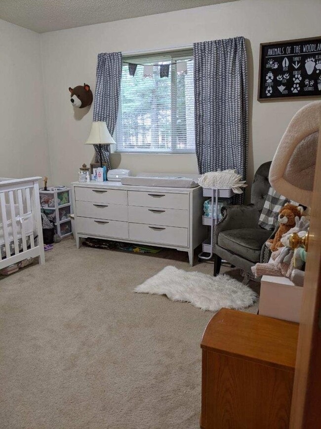 Building Photo - 8199 Sunrise Ln