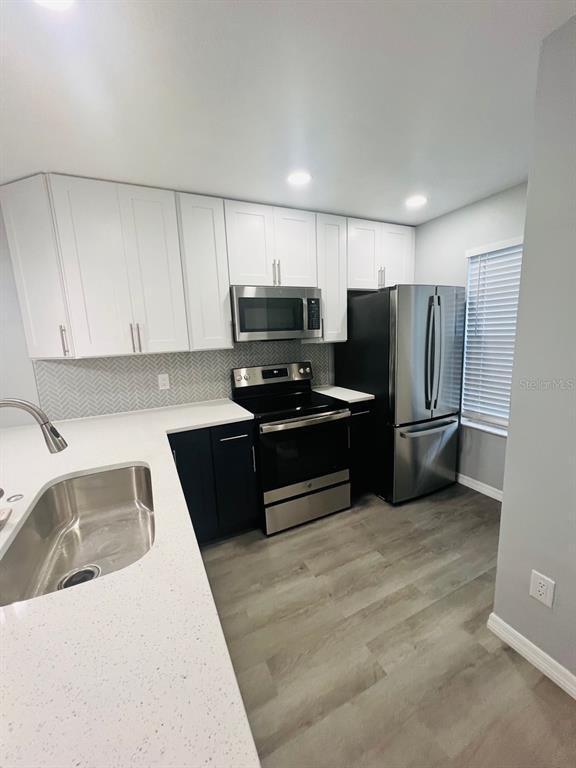 Building Photo - 2121 Whitewood Ct