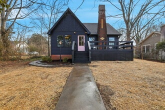 Building Photo - 1940 Harle Ave NW