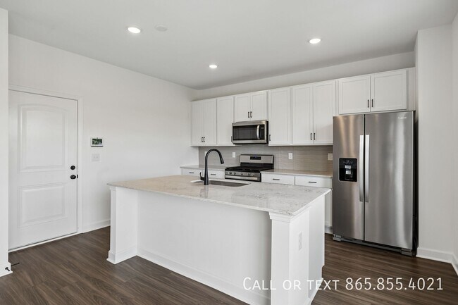 Building Photo - 515 Forsberg Ct