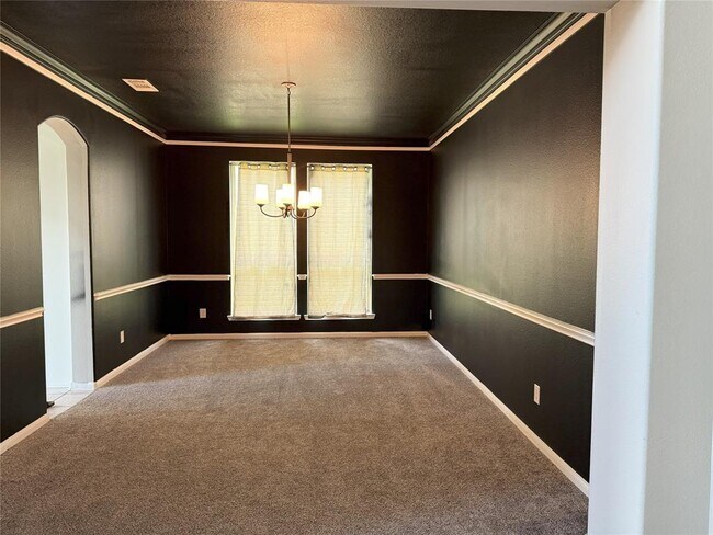 Building Photo - 13830 Amelia Lake Ln