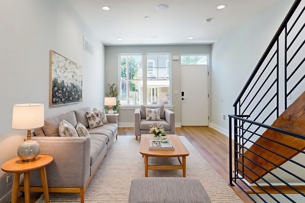 Building Photo - 511 N Paxon St