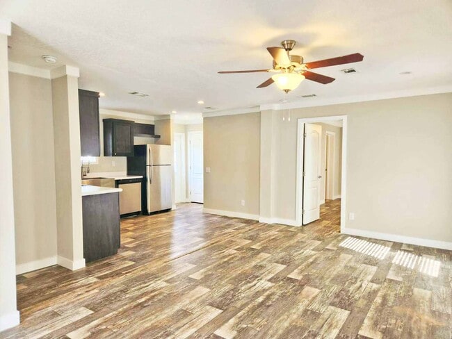 Building Photo - 8975 W Halls River Rd