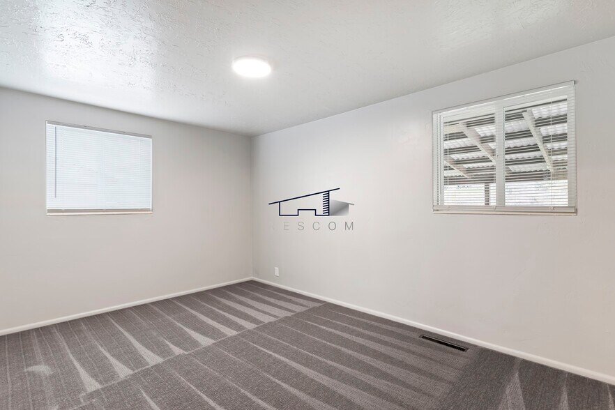 Building Photo - 138 Lynnwood Dr