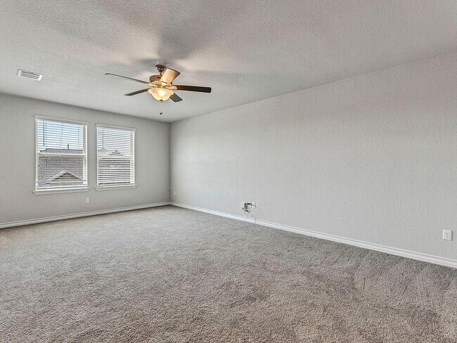 Building Photo - 3900 Harbor Point Dr
