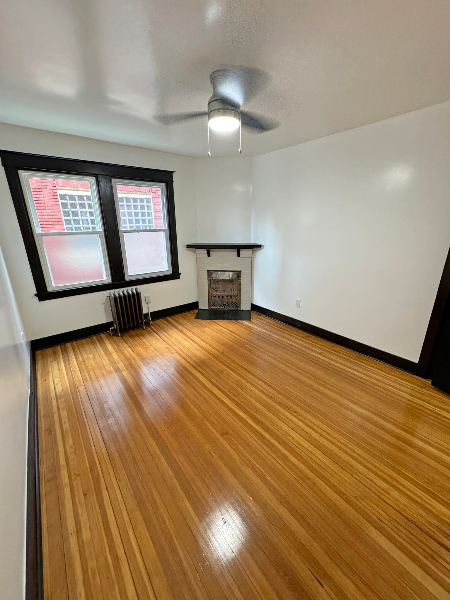 Bedroom 1 - 259 Gross St