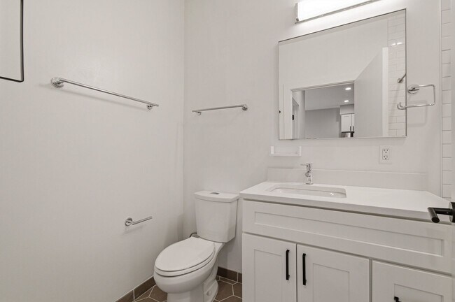 Building Photo - New Construction One Bedroom One Bathroom-Modern Living Off H Street!