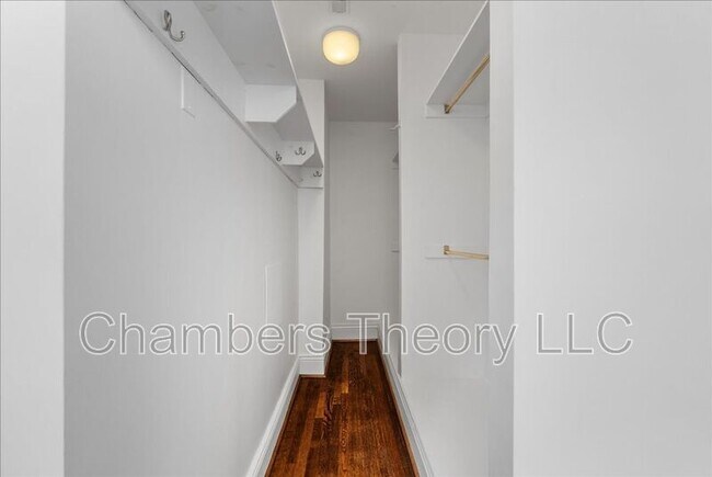 Building Photo - 2355 Ashmead Pl NW