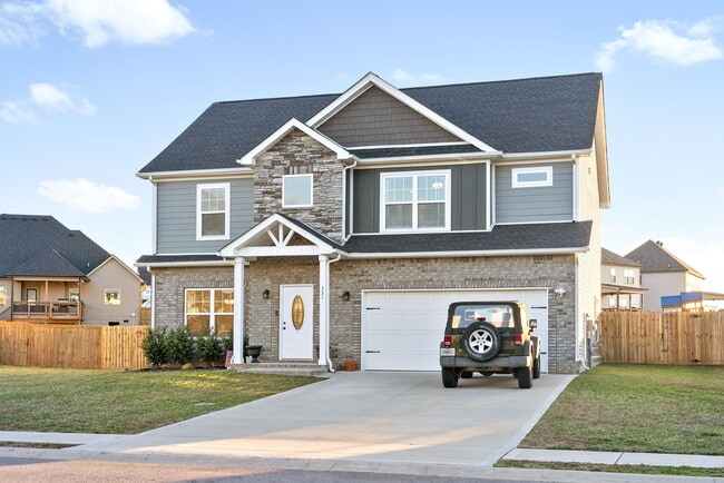 Building Photo - 331 Bluebriar Trace