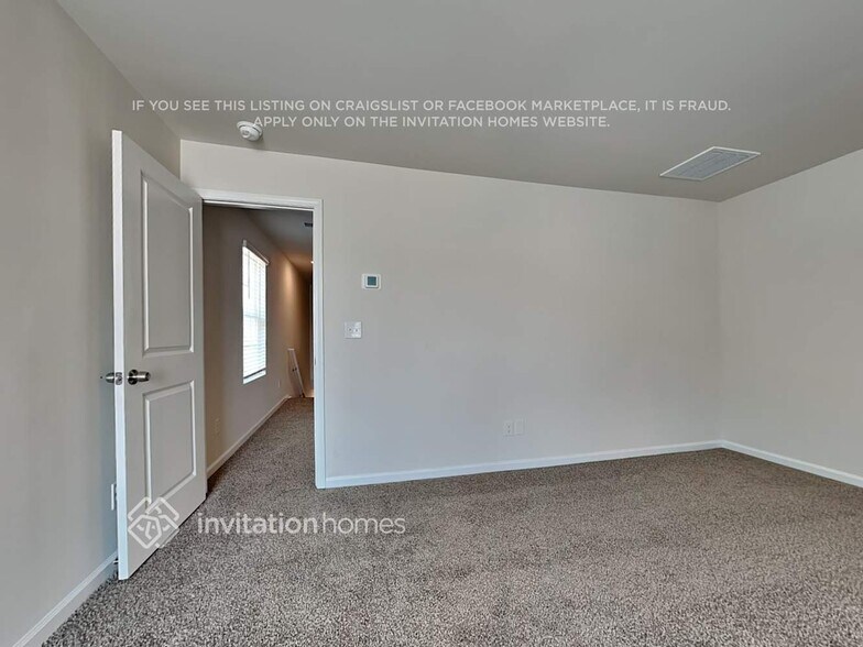 Building Photo - 5104 Spring Breeze Blvd