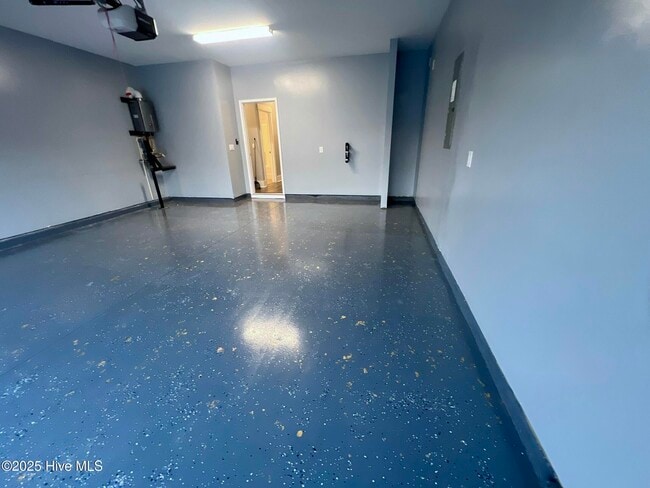 Building Photo - 111 Ballantine Grv Ln