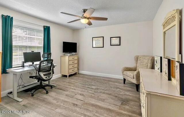 Building Photo - 1819 W 12 Oaks Ln