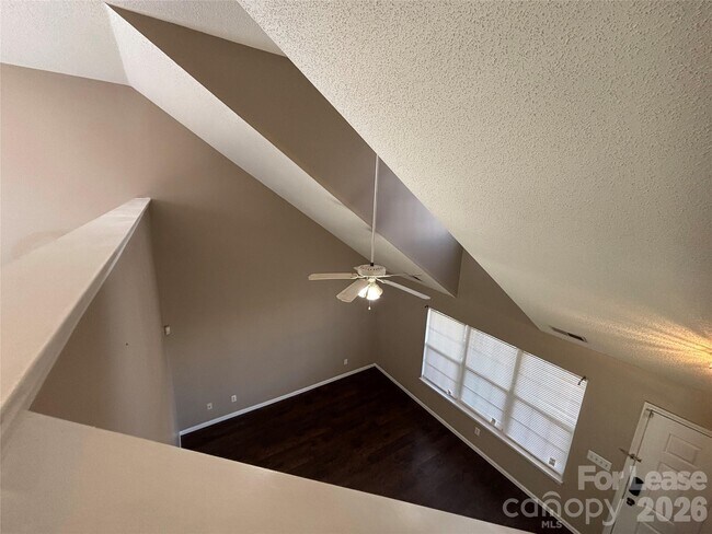 Building Photo - 1641 Clooney Ln