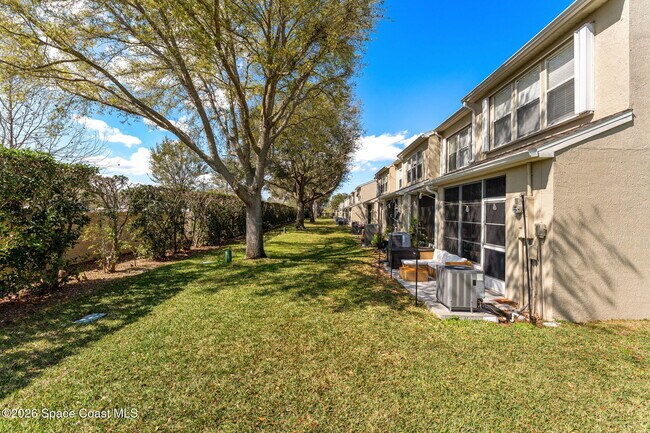 Building Photo - 1381 Hampton Park Ln